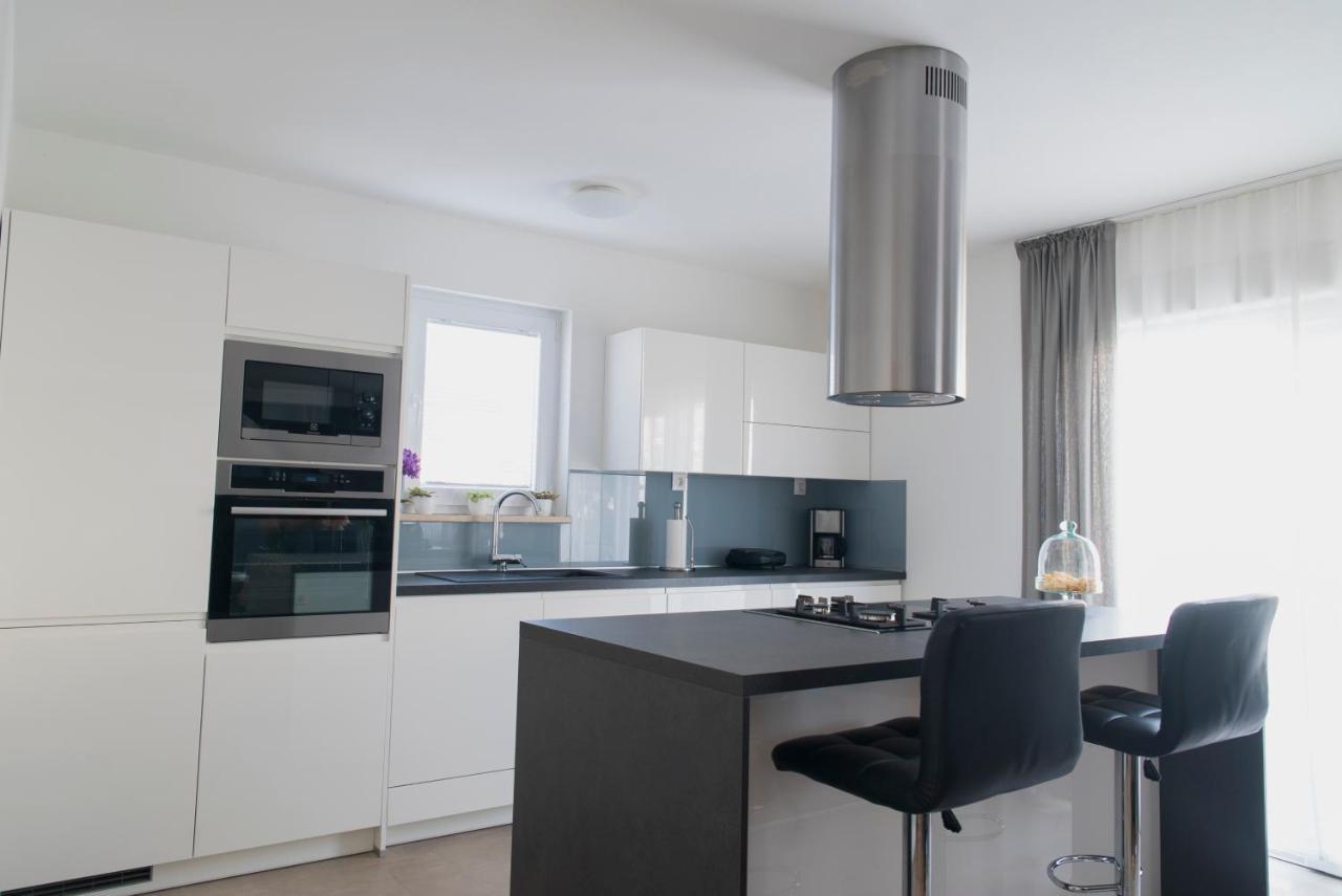 Modern Mediterranean Apartment Задар Экстерьер фото